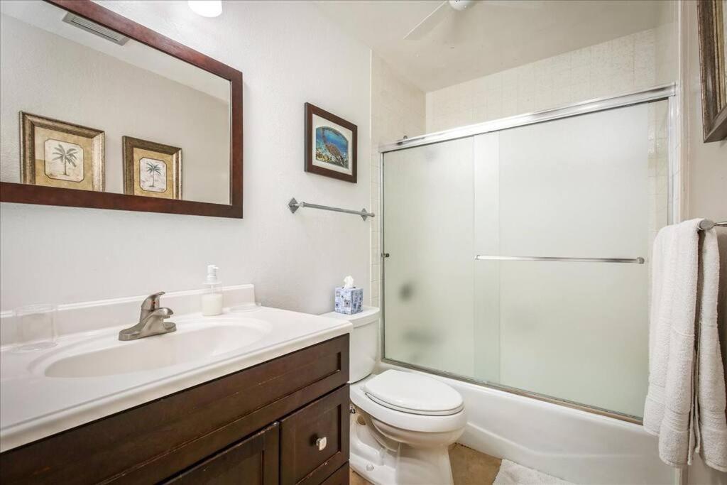 Beautiful 2/2 Condo In Kailua Kona. Ocean View! 외부 사진
